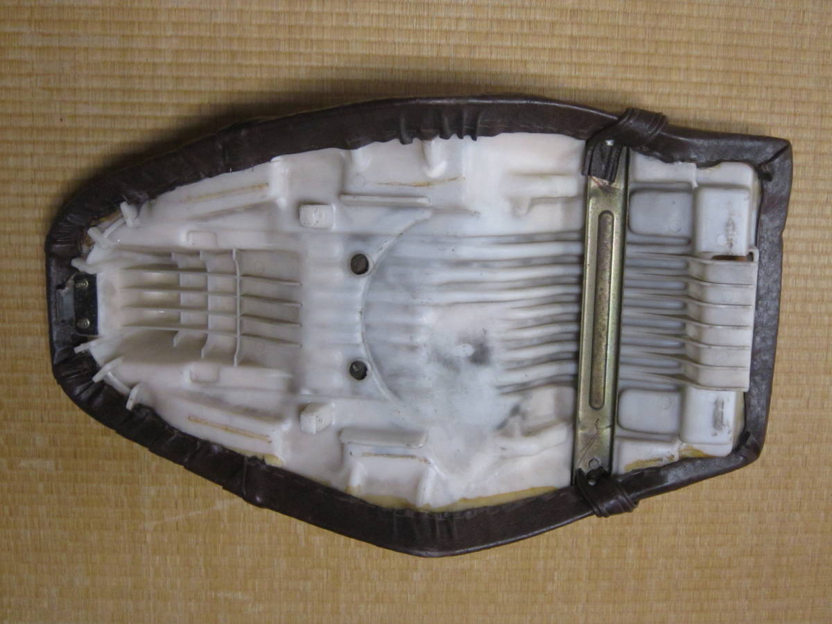 フュージョン Mf02 バックレスト 張り替え済 レビューで送料無料 バックレスト