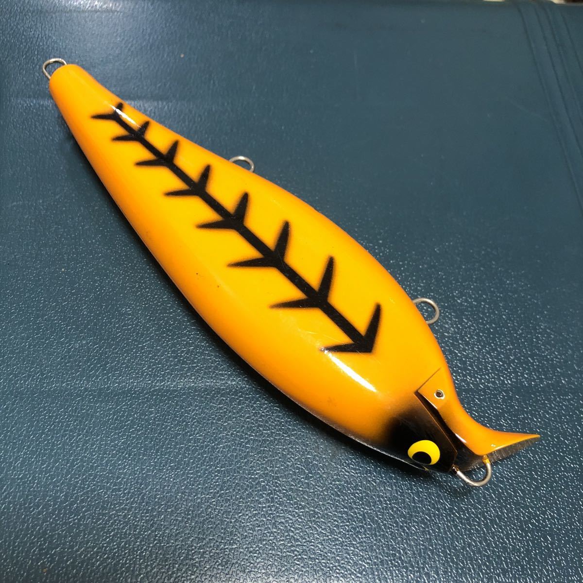 ザウルス ヨルマルシャッド イエローボーン ザウルス ヨルマルシャッド イエローボーン ハードルアー 海水