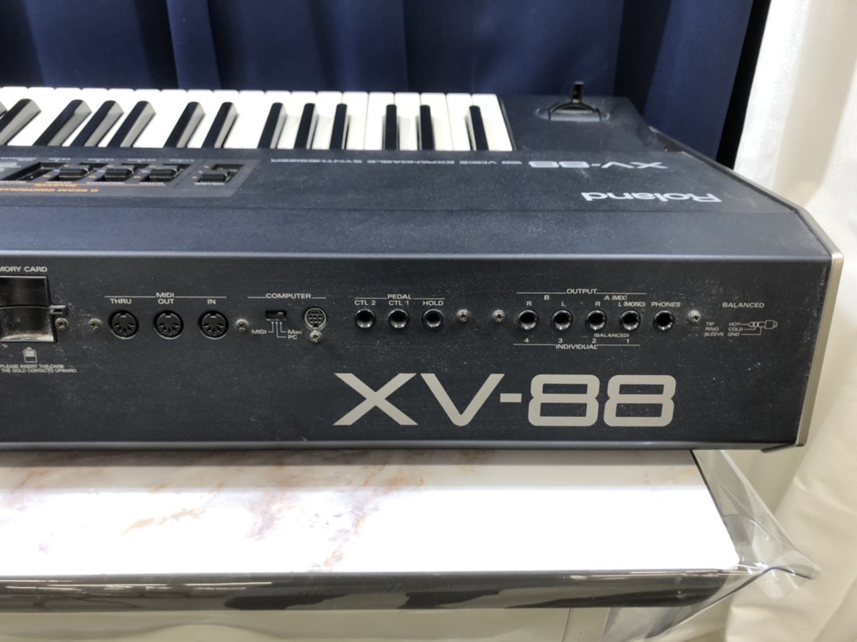 □中古☆Roland ローランド XV-88 128 シンセサイザー 【公式通販】