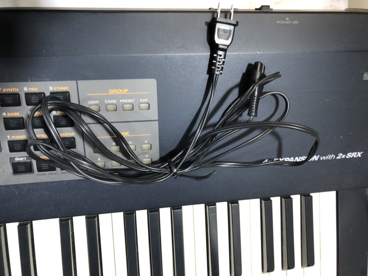 □中古☆Roland ローランド XV-88 128 シンセサイザー 【公式通販】