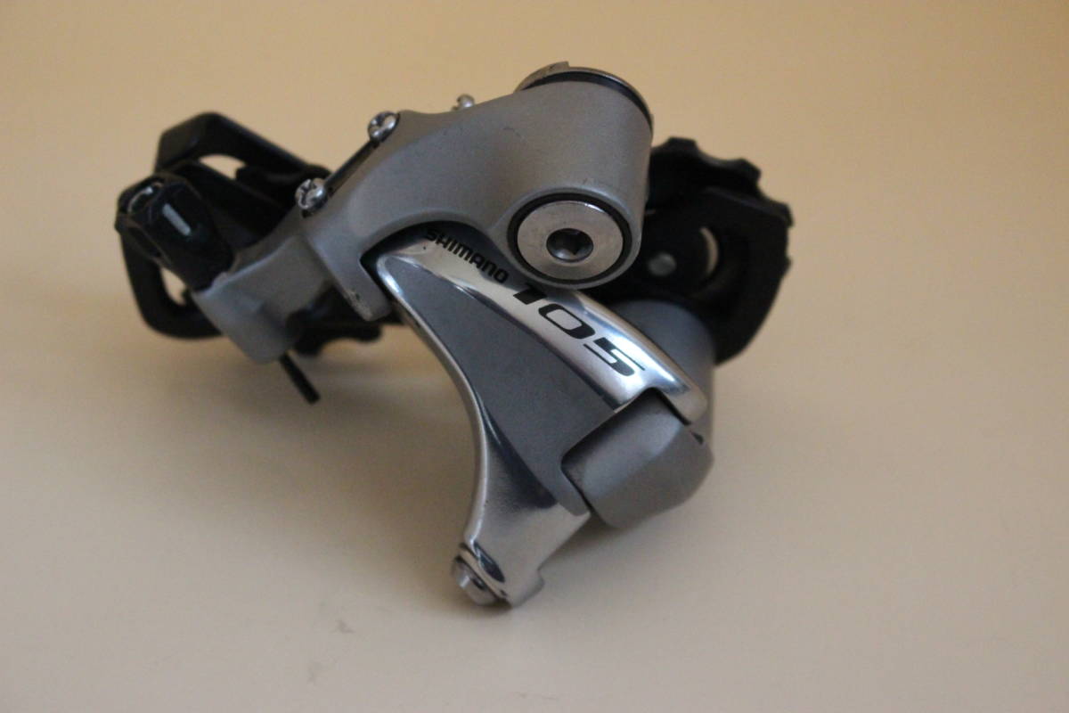 ☆送料一律800円☆ SHIMANO リアディレイラー RD-5800 SS シルバー