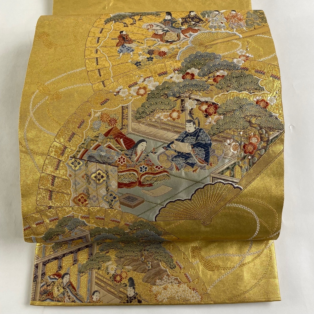 袋帯 名品 檜扇源氏物語 金糸 箔 金色 お太鼓柄 正絹 【中古】 ☆☆☆☆