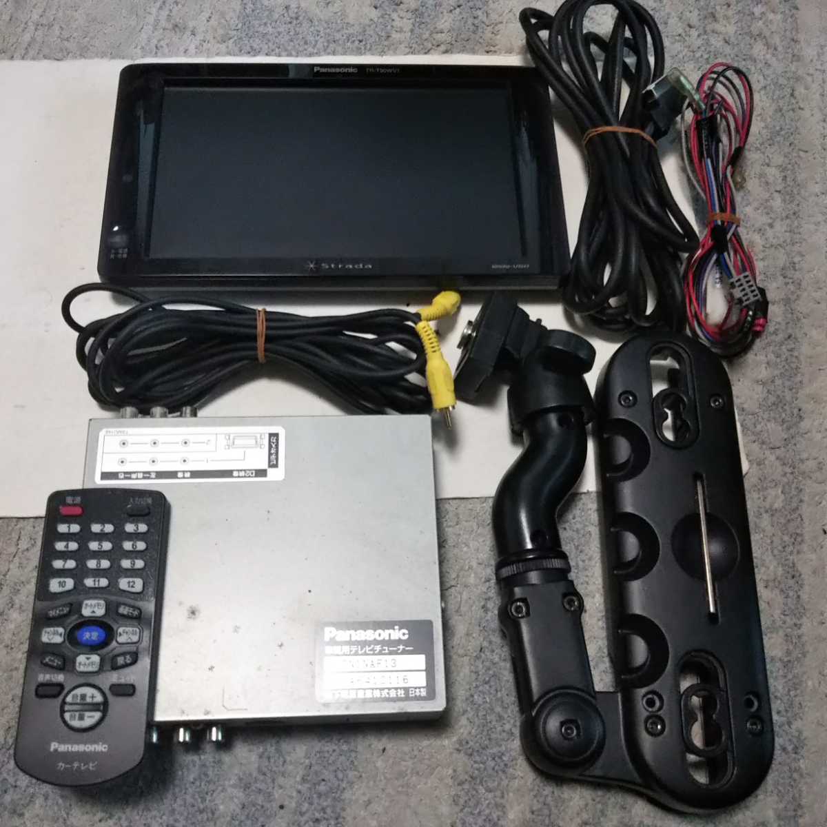 パナソニック 9型VGA液晶モニター TR-T90WV1 中古 動作品 TR-T90WV1