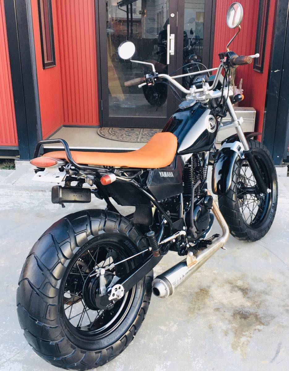 DG07J TW200 ヤマハ YAMAHA スカ カスタム 200㏄ エンジン実働 15205