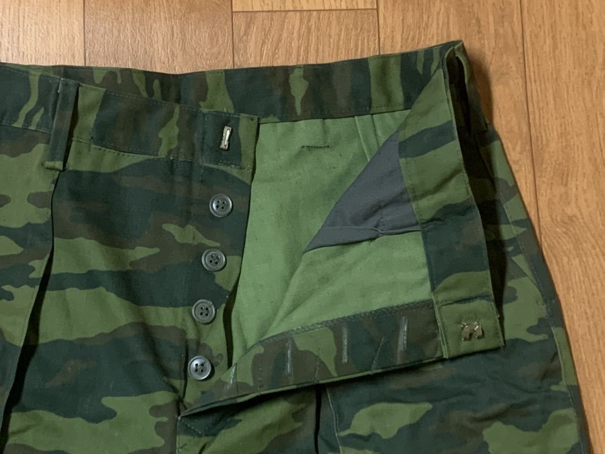 ロシア軍 フローラ迷彩 戦闘服 上下セット 54-4 176-108-96 07年製 VSR