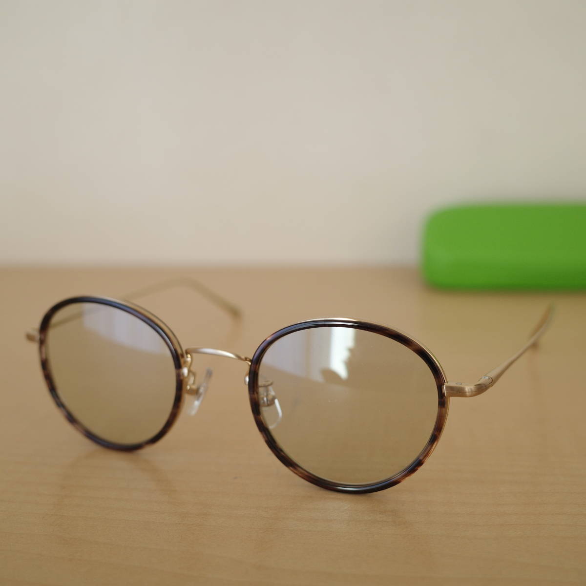 【正規品，人気】 極美 金子眼鏡 VINTAGE 眼鏡 /001(金属フレーム)｜売買されたオークション情報、yahooの商品情報をアーカイブ公開 - オークファン 金属フレーム