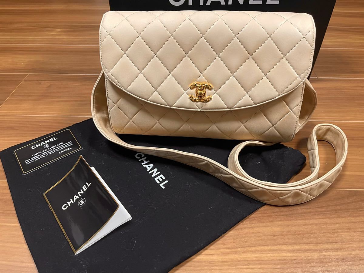 シャネル CHANEL マトラッセ ショルダーバッグ 未使用 ベージュ 