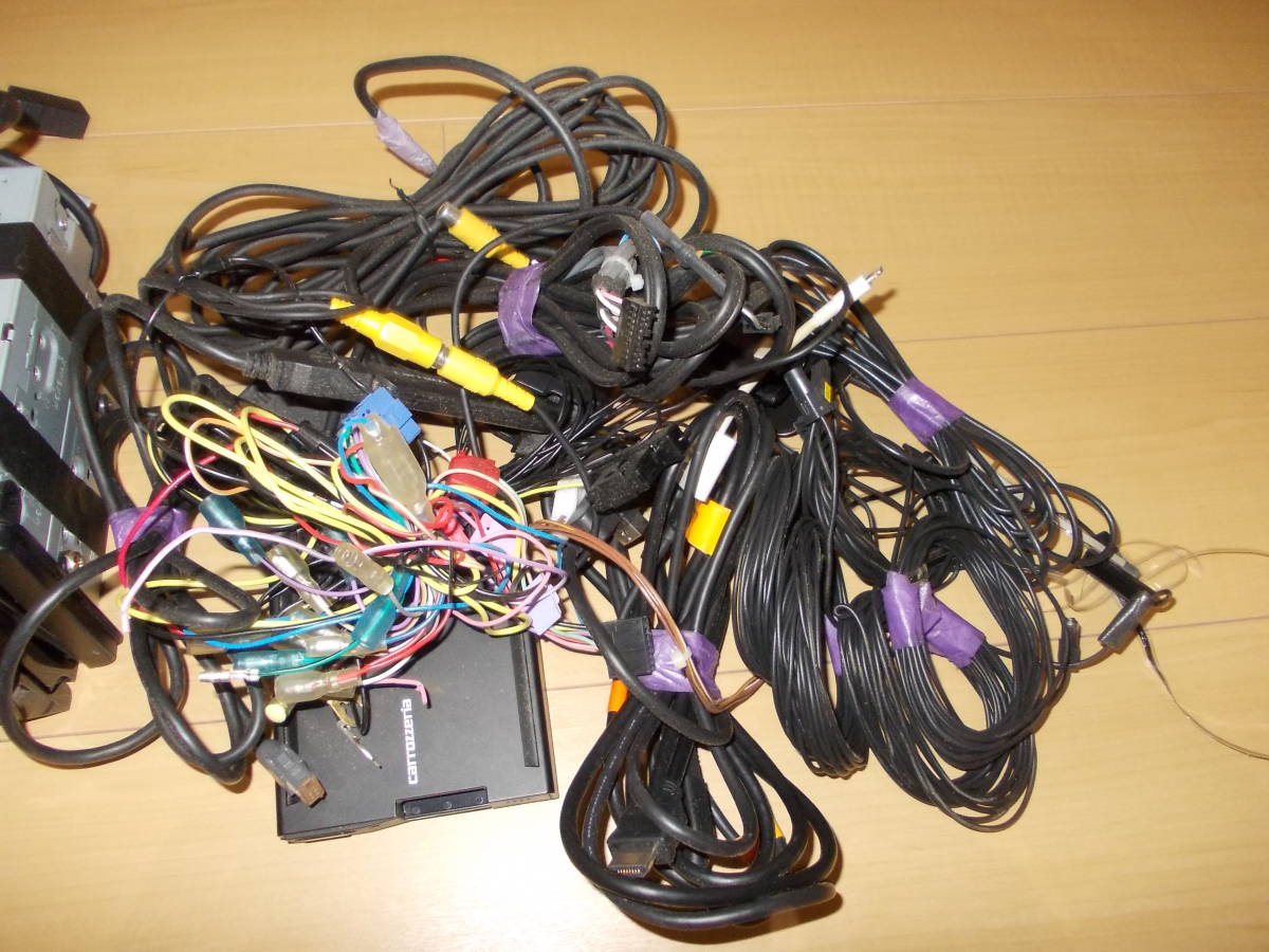 PIONEERパイオニア HDDナビ AVIC-VH0099S 動作不明品 カロッツェリア