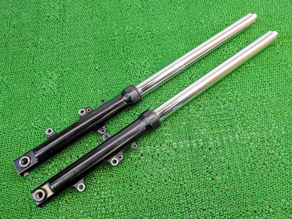 ■ヤマハ TRX850 純正 フロントフォーク 曲がり無し 4NX 検 TDM850 [R040106] フロントフォーク TRX850 ヤマハ フロントホイール 溝有タイヤ付 美