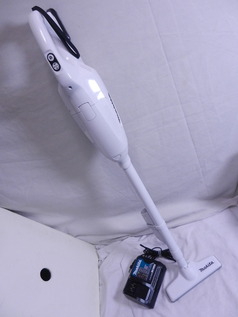 マキタ CL107FD makita 充電式クリーナー Makita Makita（掃除機）の