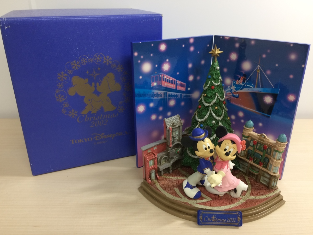 ディズニー Tdr ディズニーシー クリスマス02 フィギュアリン ミッキー ミニー クリスマスツリー 5a12 80 その他 売買されたオークション情報 Yahooの商品情報をアーカイブ公開 オークファン Aucfan Com