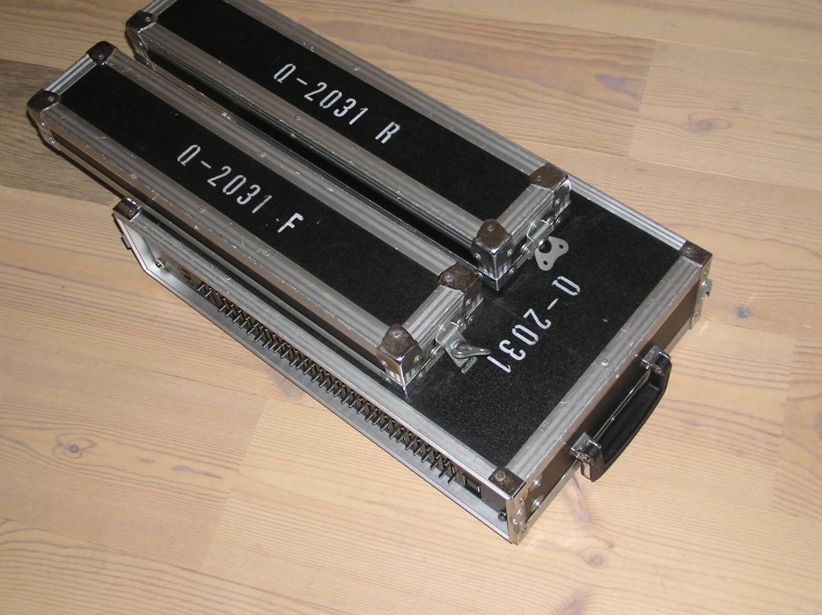 ヤマハ YAMAHA グラフィックイコライザー Q2031B 2系統31BAND | 31