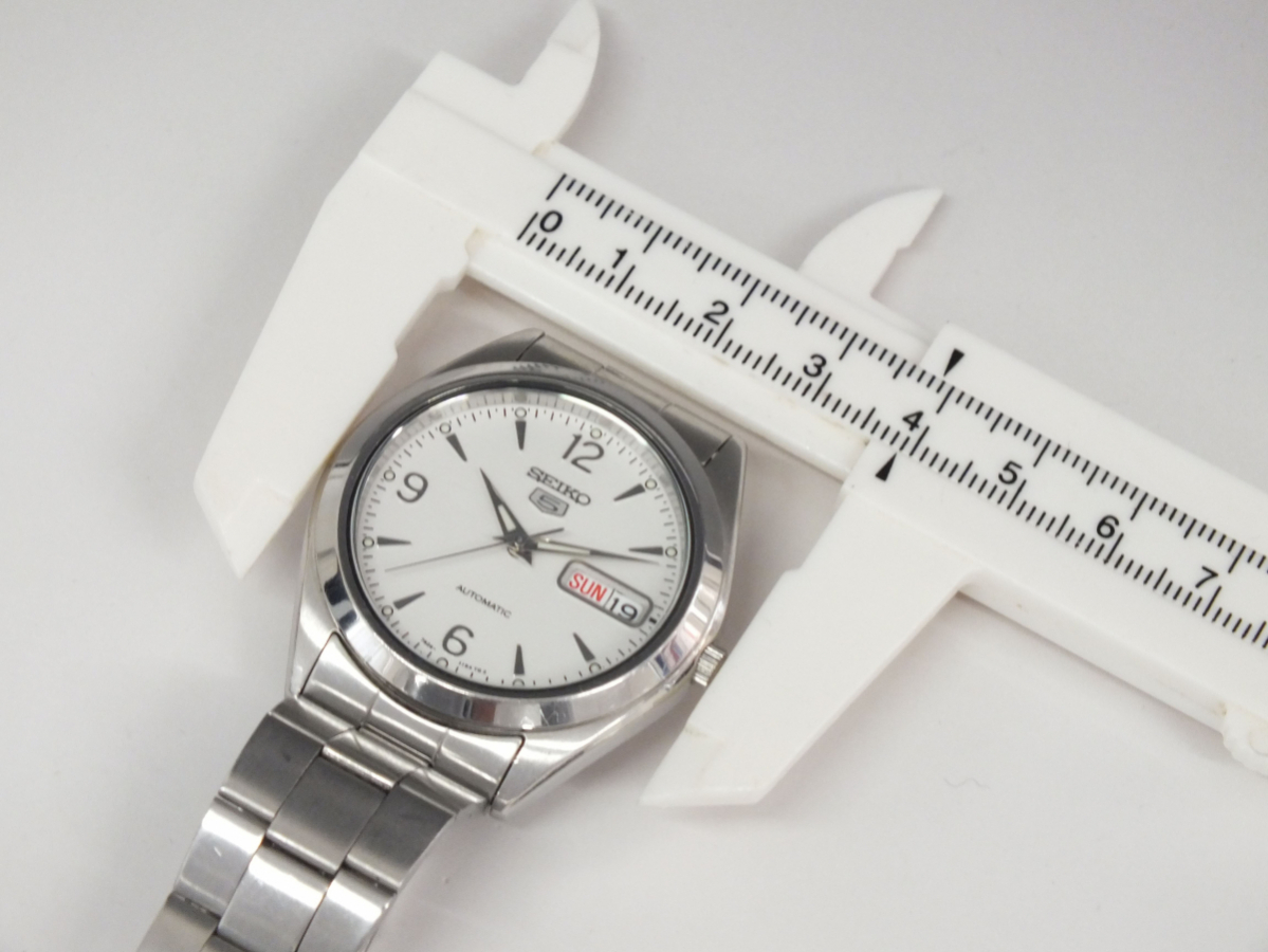 SEIKO/セイコー 5/ファイブ 7S26-0440 自動巻き 裏スケ ホワイト文字盤