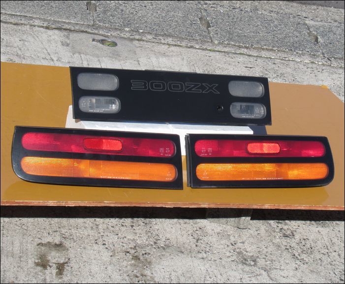 ○ フェアレディZ ( Z32 ) 用 300ZX 2by2 純正 テール ライト 左右 +  