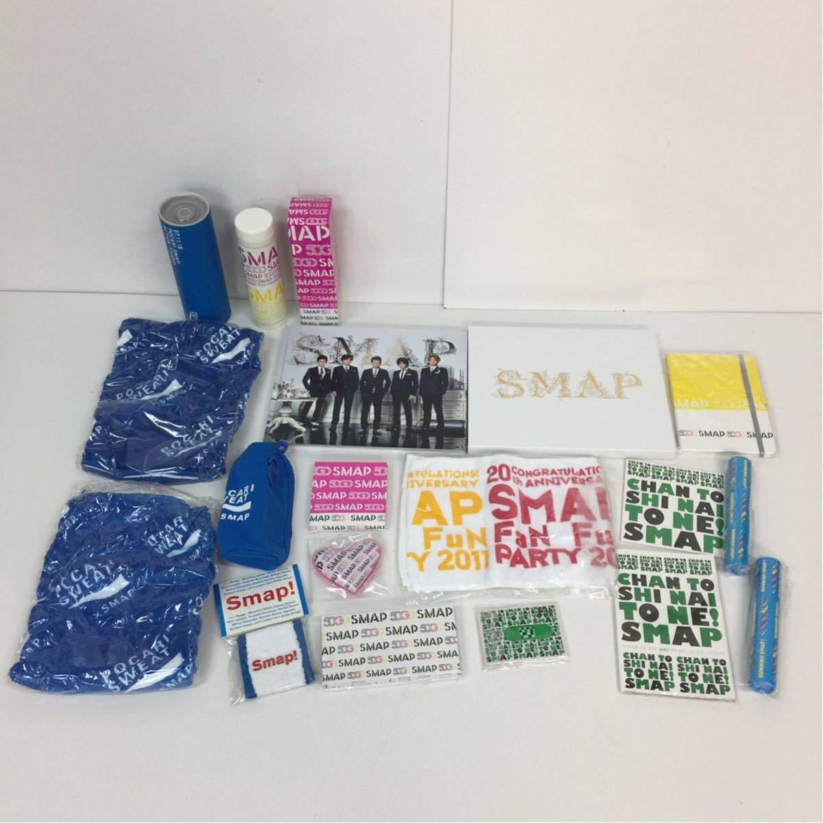 2 未開封 SMAP スマップ 木村拓哉 ファン グッズ 写真 DVD 水筒 ケース