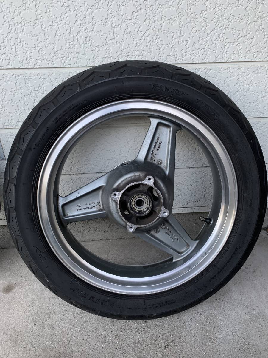 ゼファー750 ホイール ゼファー750タイヤ付き純正ホイール前後