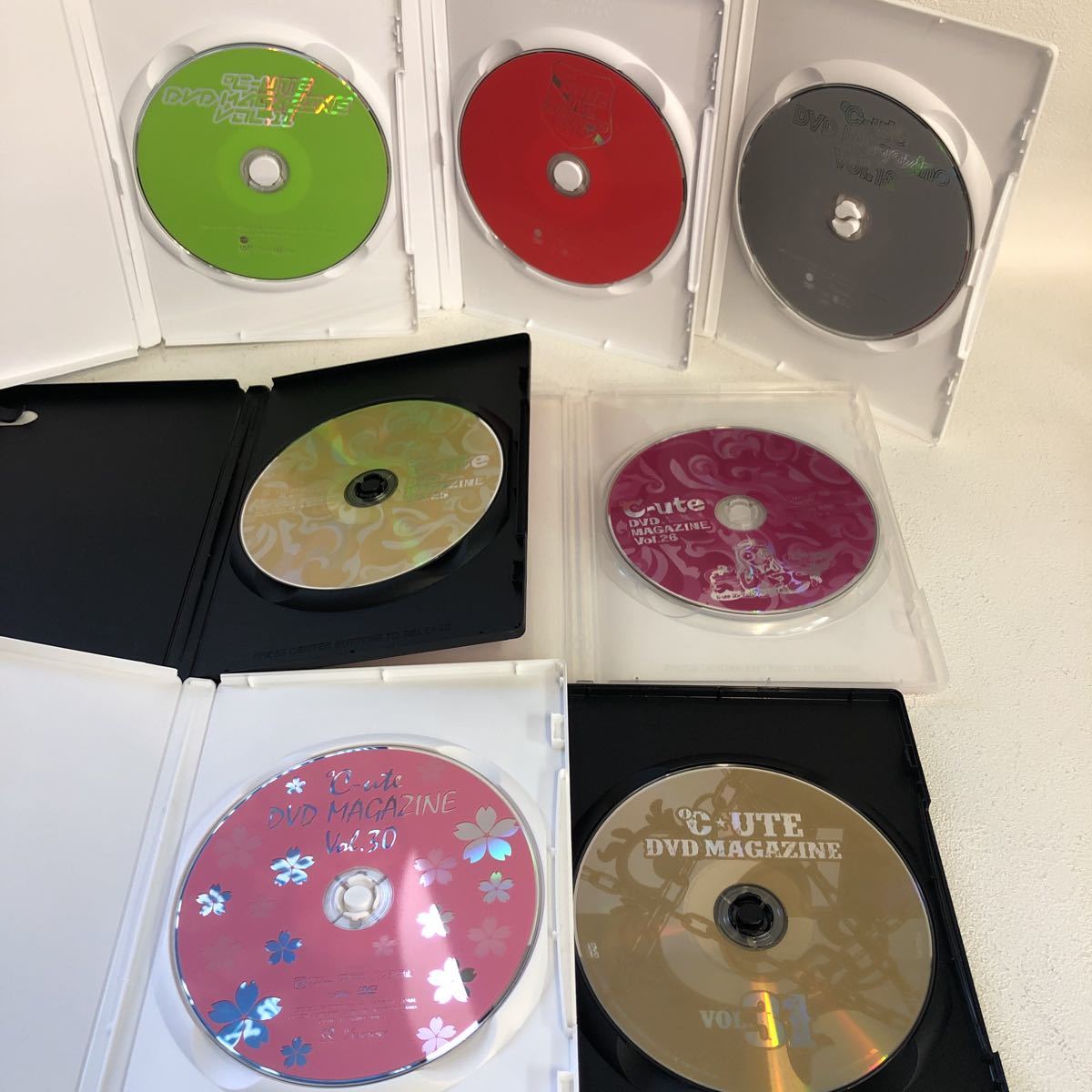 Y0109h3 まとめ あり C Ute Dvd Magazine 17巻セット セル版 ハロプロ ハロープロジェクト Vol 2 3 4 5 6 7 8 9 11 12 13 25 他 か行 売買されたオークション情報 Yahooの商品情報をアーカイブ公開 オークファン Aucfan Com