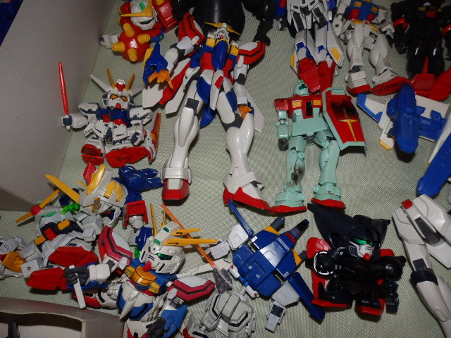 G09 ガンダム プラモデル Hg Mg 1 144 1 100 デビルガンダム ゴッドガンダム マスターガンダム モビルバクゥ ジム デュエル ガンダム 機動戦士ガンダム 売買されたオークション情報 Yahooの商品情報をアーカイブ公開 オークファン Aucfan Com