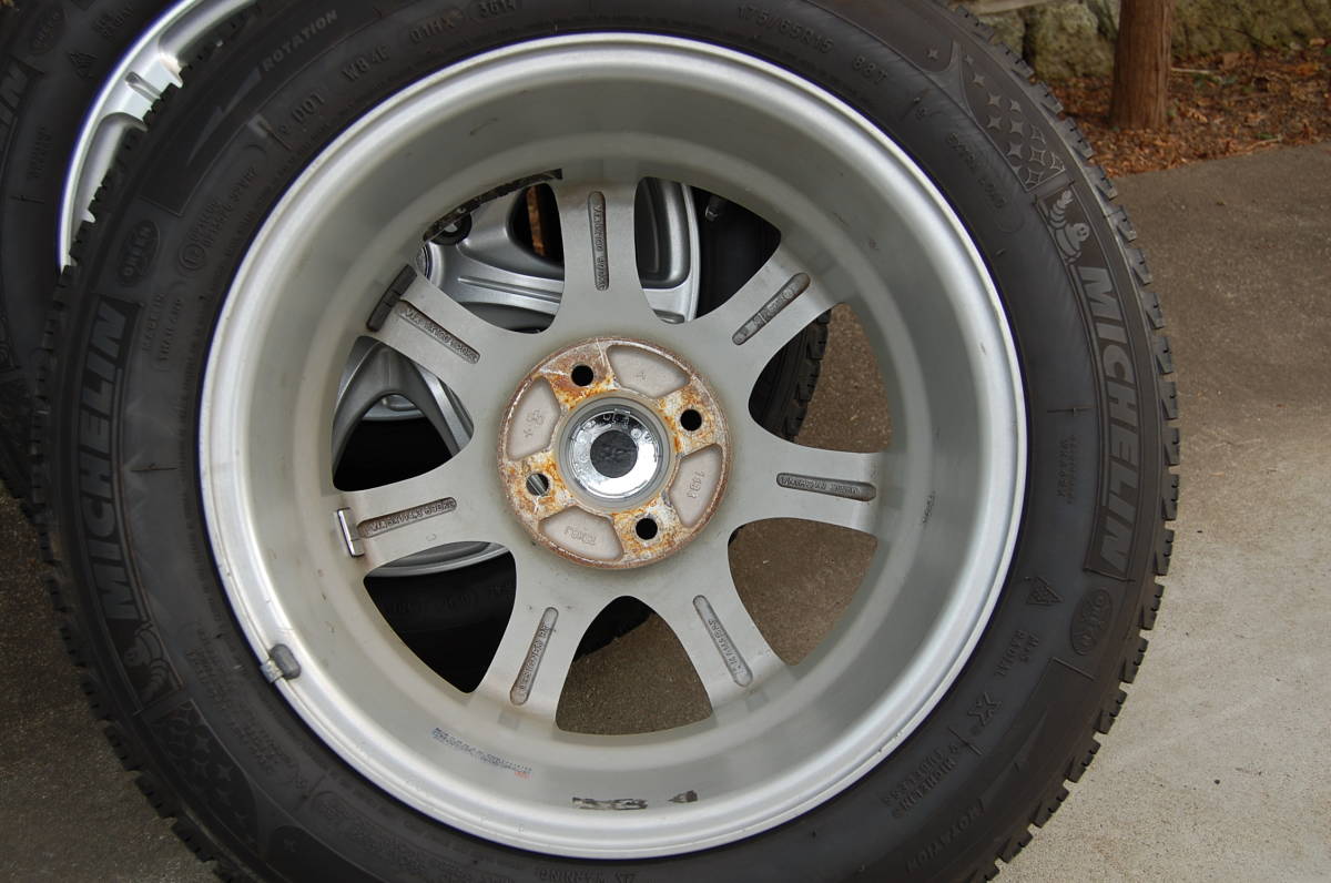 ミシュラン X-ICE3 175/65R15 6J×15 PCD100 ＋50 ホンダ フィット他