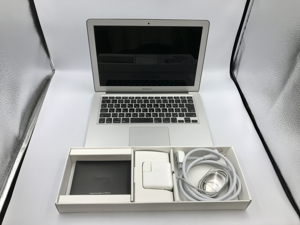 △ Apple (アップル) MacBook Air (13-inch, Early 2014) Intel Core 