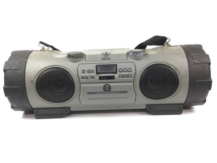 1専用 CDラジカセ RV-X70 ビクター JVC - ドラムカン Victor メルカリ