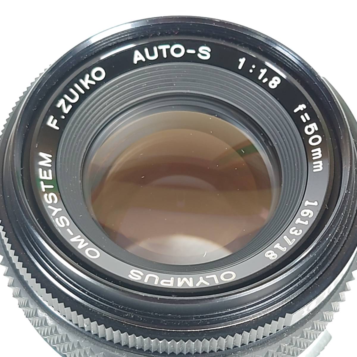 OLYMPUS OM-10 ZUIKO 50mm F1.8 整備済み 露出計OK シャッター、メーターOK OLYMPUS OM-10 フィルム一眼レフカメラ F