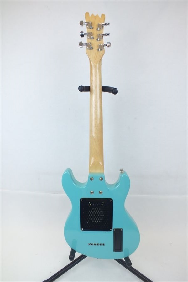 エレキギターモズライト、ソフトケース、アンプ トップ