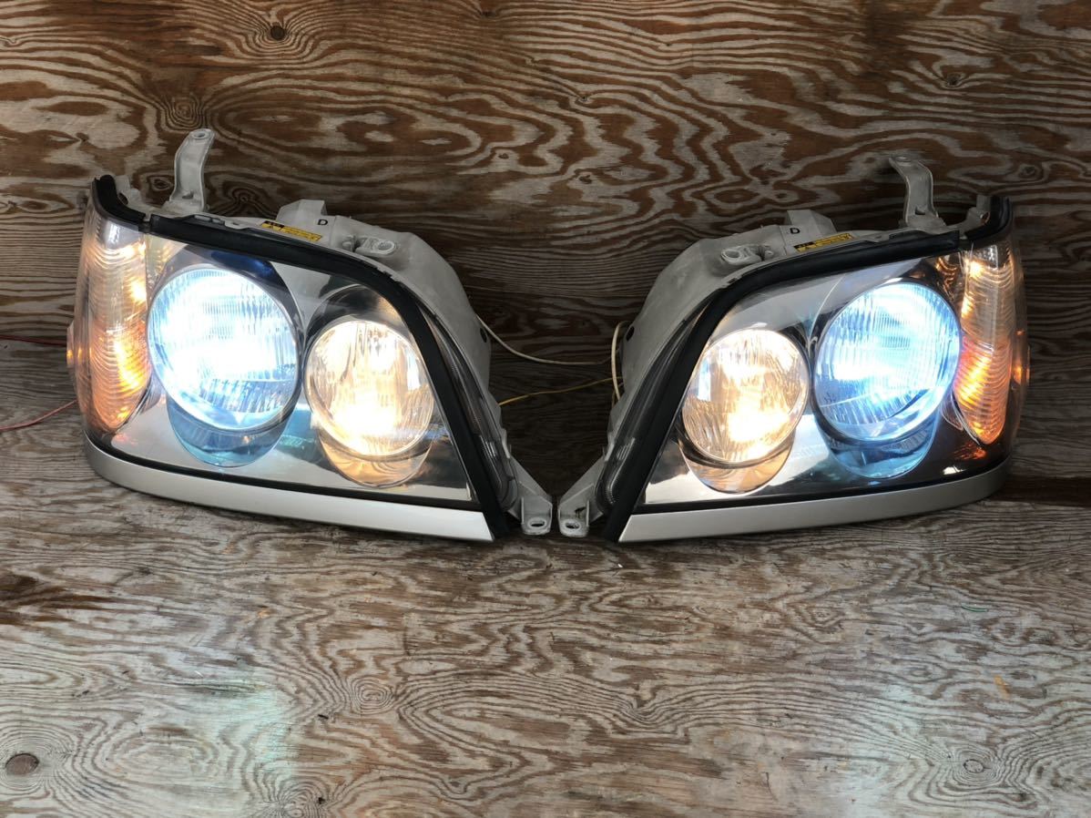 トヨタ クラウンアスリート 【JZS171 】HIDヘッドライト 右左セット