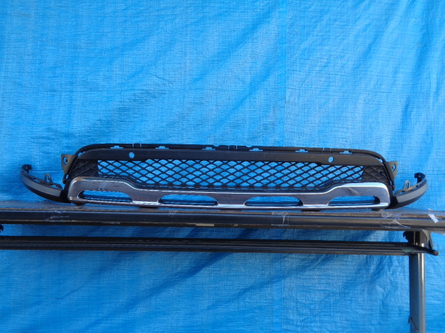 ☆AR890　ベンツ　X247 GLB　フロント　グリル　スポイラー　A2478858100