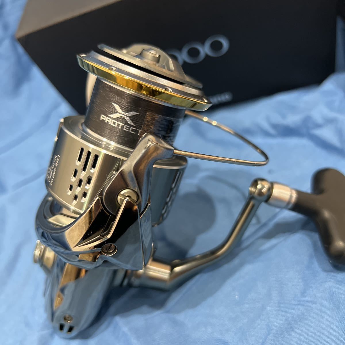 18ステラ4000XG 美品 シマノ(SHIMANO) 18ステラ 4000 ステラ(STELLA 18ステラ4000XG 美品 シマノ(SHIMANO) 18ステラ 4000 ステラ(STELLA