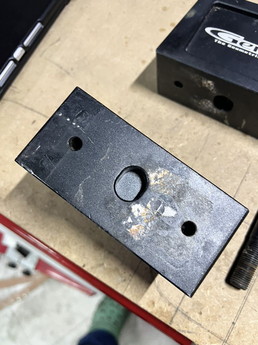 玄武 ハイエース200系 ローダウンブロック3インチ用？中古ジャンク品