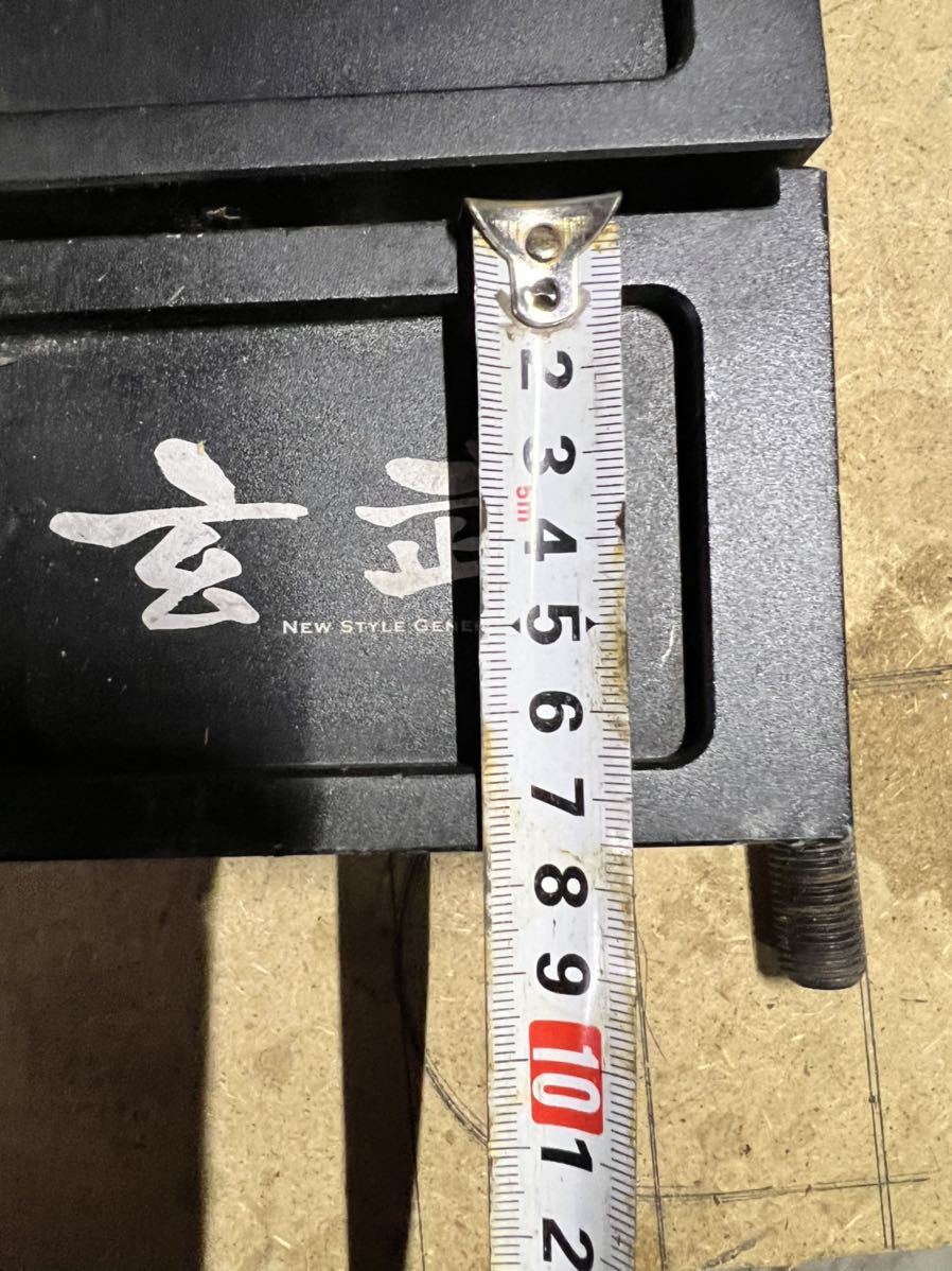 玄武 ハイエース200系 ローダウンブロック3インチ用？中古ジャンク品