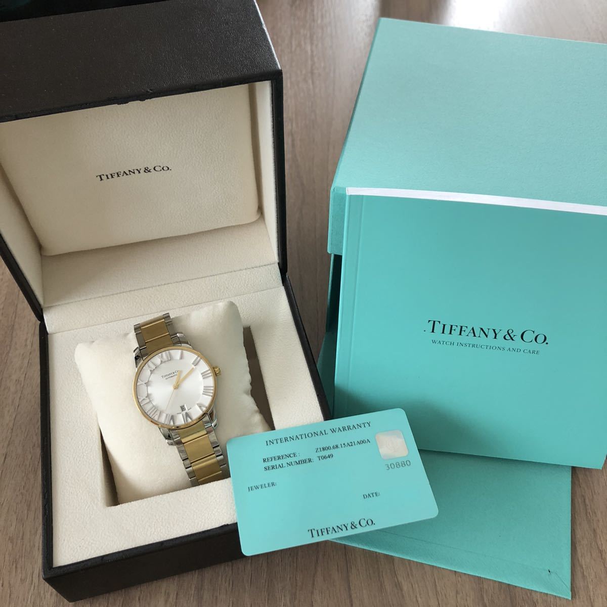 【新品未使用】ティファニー　アトラスドーム　純正BOX 説明書　保証書　ベルト未調整