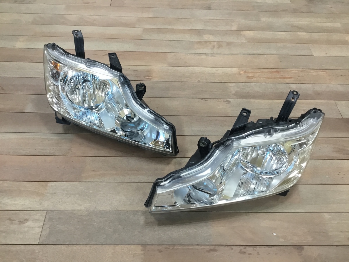 ホンダ RK5 ステップワゴン 純正 前期 KOITO 100-22013 HID バラスト 
