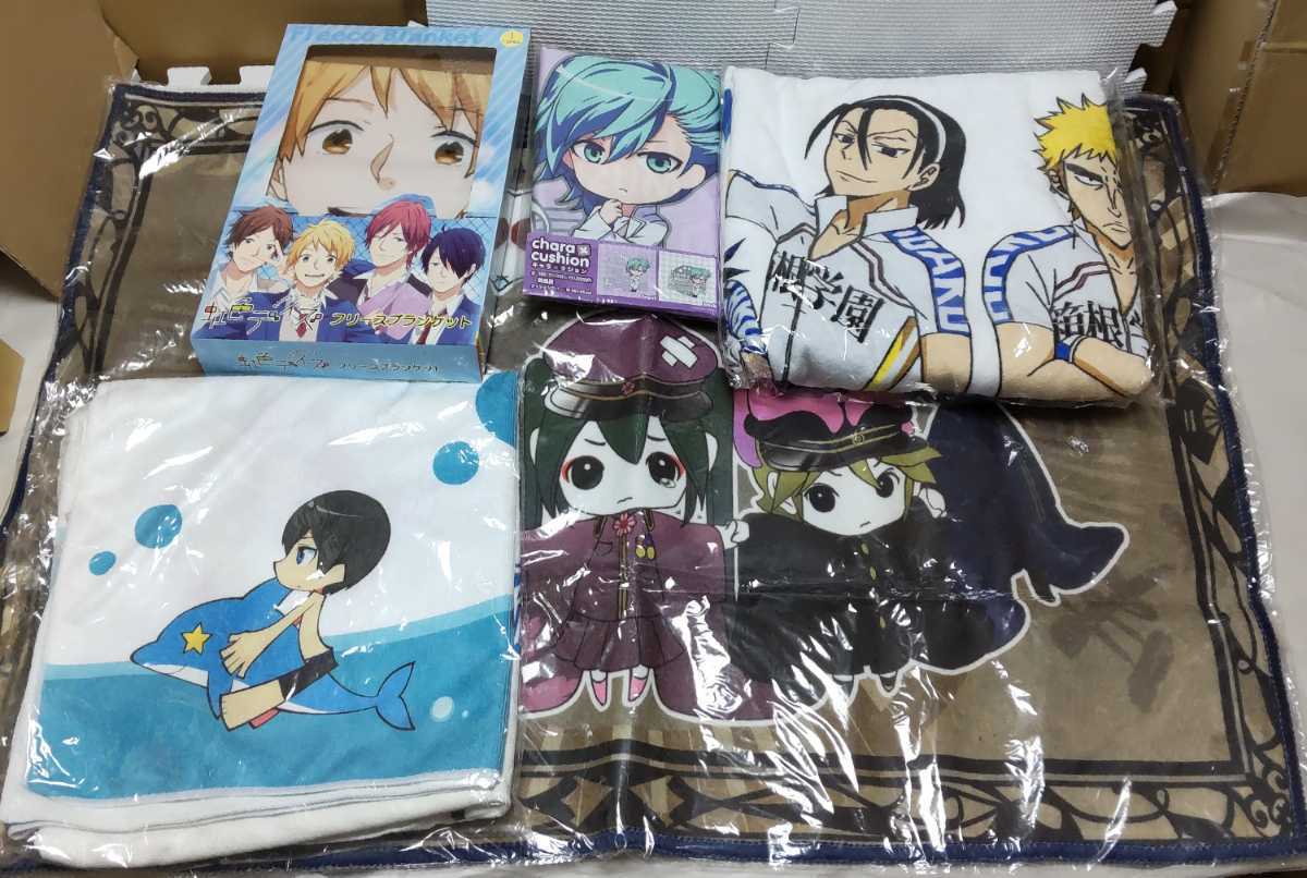 ノンジャンルアニメ系雑貨　アクリルキーホルダー約370個まとめ売り　大量 ノンジャンルアニメ系雑貨 アクリルキーホルダー約370個まとめ売り