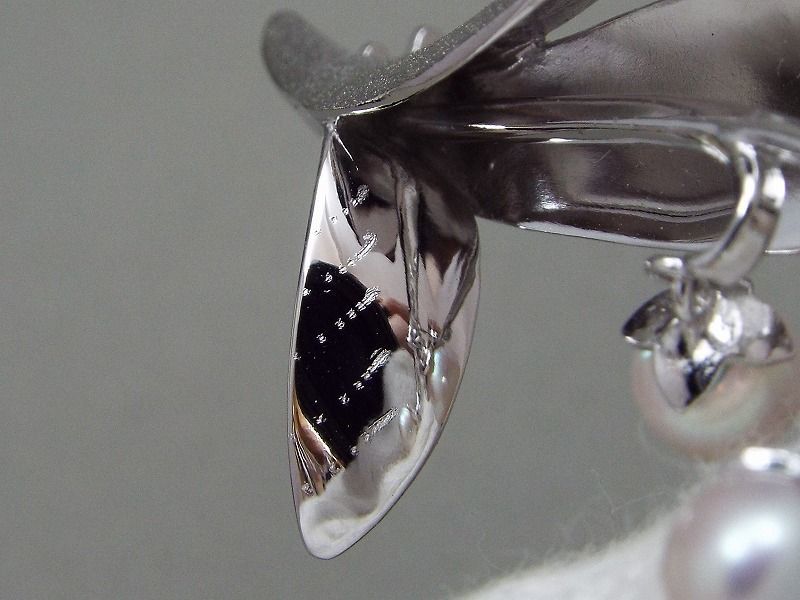 TASAKI/田崎真珠 4粒パール すずらんモチーフ シルバー/SV ブローチ