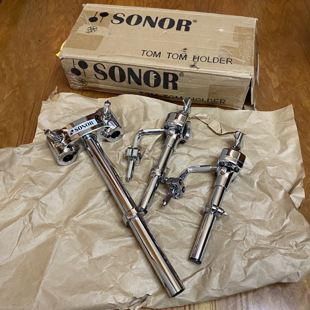 限定セール，安い sonor SN-DTH275 ダブルタムホルダー ソナースマートフォース等 特価 外箱破損(バスドラム)｜売買されたオークション情報、yahooの商品情報をアーカイブ公開 - オークファン バスドラム