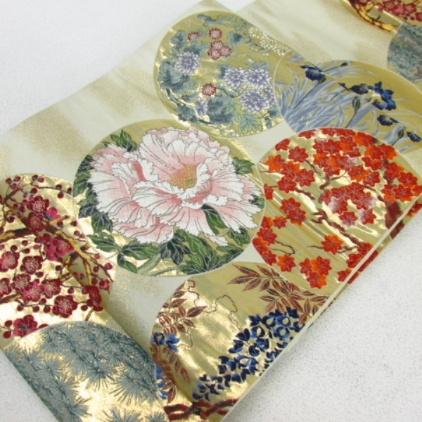 着物10 1円 絹 袋帯 傘松閣天井絵 花丸文 牡丹 紅葉 菖蒲 菊 藤 枝梅 六通柄 長さ4cm 同梱可 仕立て上がり 売買されたオークション情報 Yahooの商品情報をアーカイブ公開 オークファン Aucfan Com