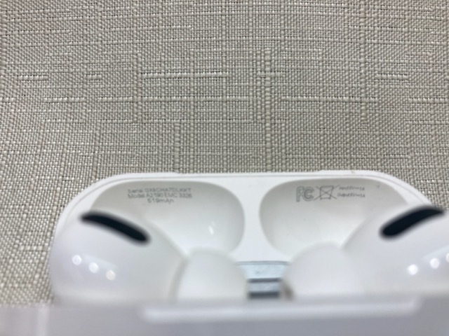 Apple アップル AirPods Pro エアポッズプロ A2084/A2083/A2190