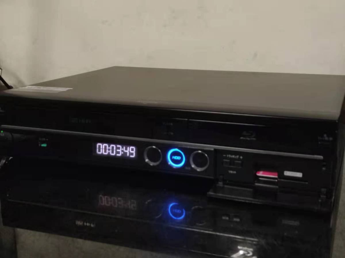 シャープBD-HDV22 地デジ対応 AQUOS ビデオ一体型ブルーレイレコーダ