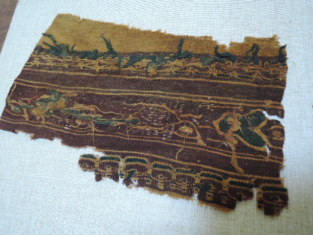 コプト布(6) 古代エジプト 古裂⁄織物⁄コプト裂 額付き 骨董品⁄アンティーク