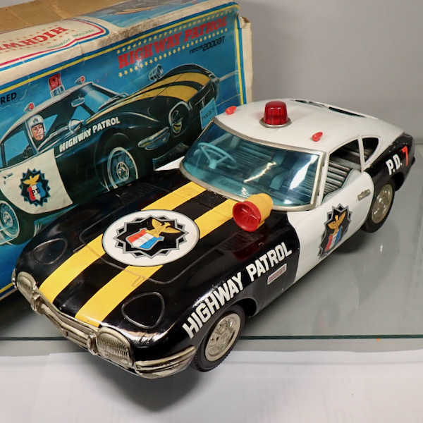 野村トーイ トヨタ 2000GT P.D パトカー ブリキ ゲーム・おもちゃ