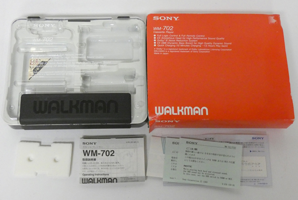 □SONY カセットウォークマン WM-702 取扱説明書、外箱 WM-702 SONY