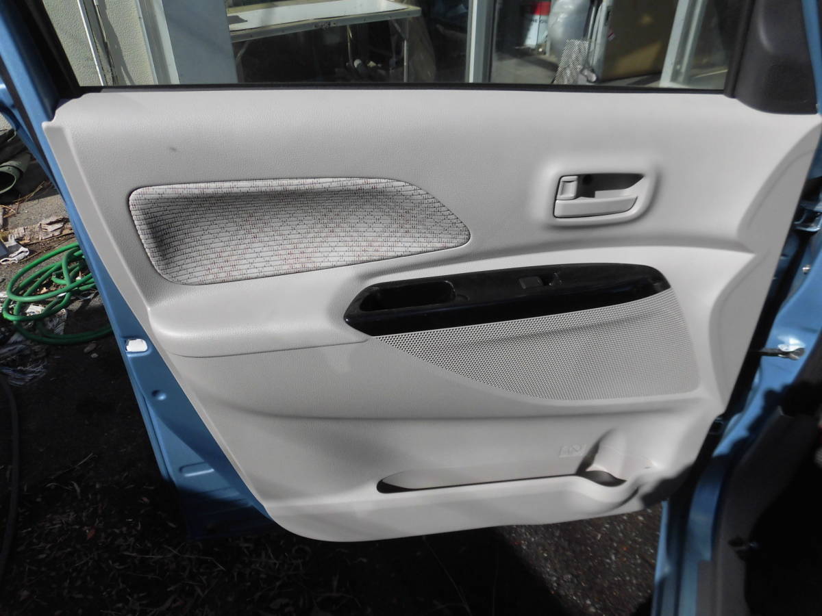 B11A EKスペース 左フロントドア D26 B21Aデイズルークス デイズ