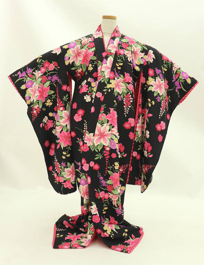 Inagoya ちっちゃな舞妓風 可愛い着物 四つ身 Seiko Matsuda 黒 7歳 女の子 化繊 着用可 七五三 花魁 桃の節句v3935my 7歳着物 売買されたオークション情報 Yahooの商品情報をアーカイブ公開 オークファン Aucfan Com