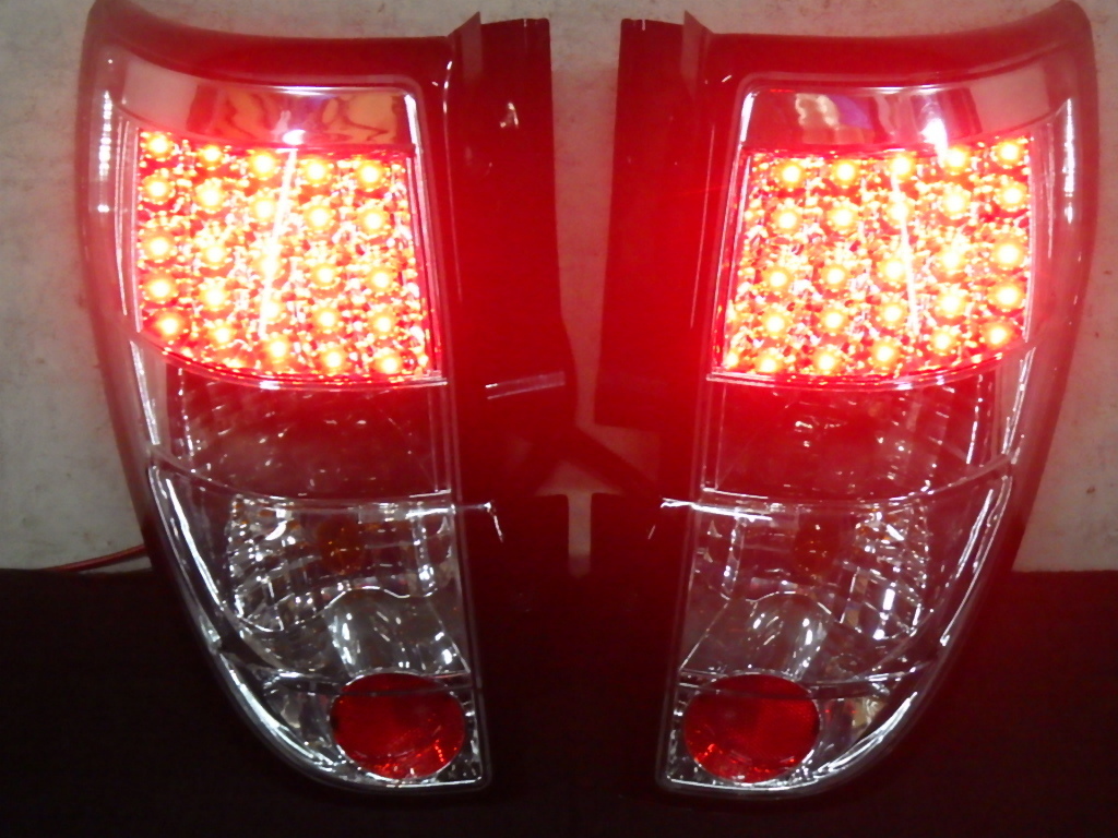 ゼスト JE1/JE2 LEDテールランプ JUNYAN 【美品/送料無料】 ゼスト JUNYAN 社外 左右セット JE1 テールランプ ホンダ JE2 JE1