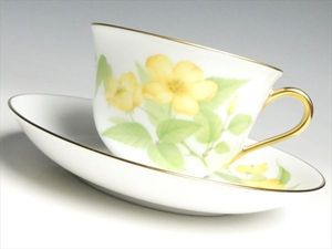 フランクリン・ポーセリンのYahoo!オークション(旧ヤフオク!)の相場