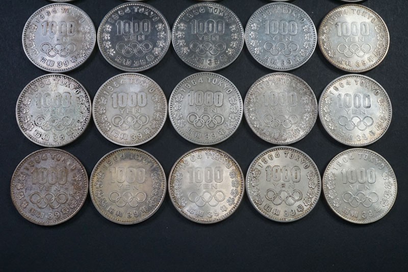 (882)日本貨幣 1964年東京オリンピック記念1000円銀貨 20枚 額面20000円 千円記念硬貨 1000円 旧硬貨 富士と桜 昭和39年 状態良好_4
