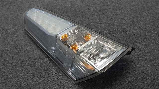 019630 80 MJ44S フレア 左テールランプ 35603-72M1 LED フレア MJ44S LED FFFFEC HEIGHT=12>①擦傷2㎝×0 (MJ34S&frasl;MJ44S型