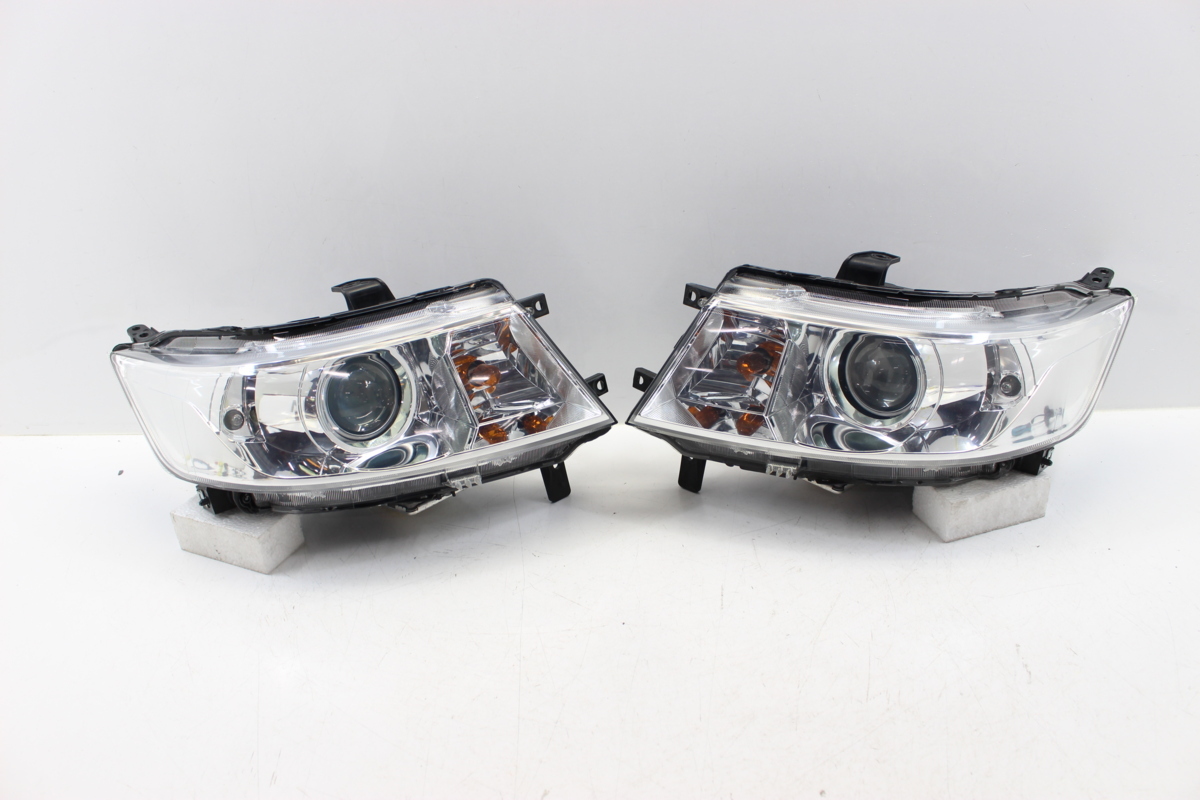 美品　ワゴンR　スティングレー　MH23S　ヘッドライト　左右　キセノン　HID　レベ付　コイト　100-59191　刻印ハ　269990-269991-C497 ワゴンR MH23S スティングレー 中古美品高品質クリアー塗装 HIDヘッドライト左右セット LEDイカリング&amp;白橙LED